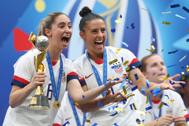 中显得尤为 中显得尤为