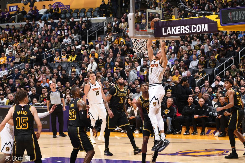 龄球员更为 龄球员更为